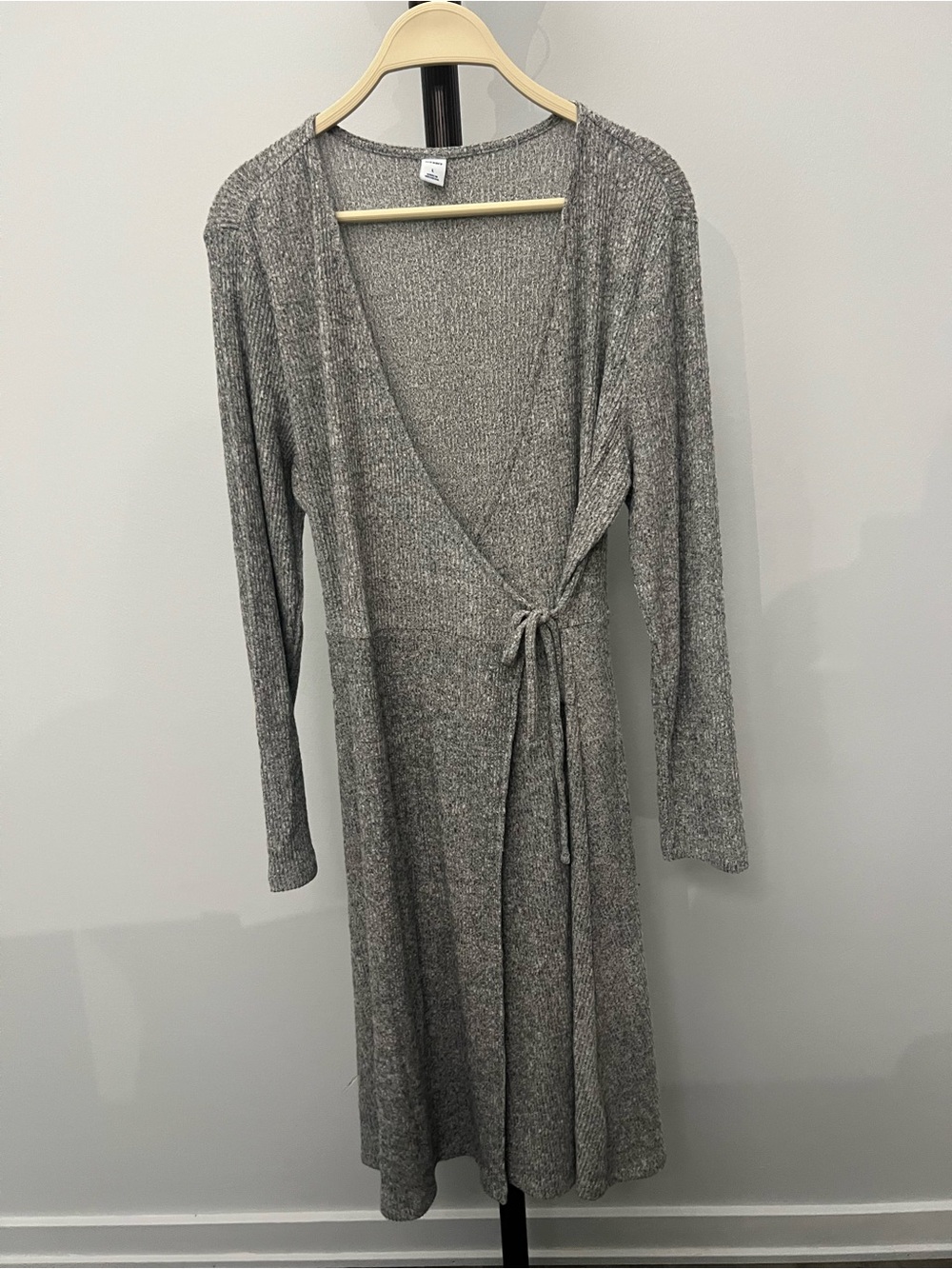 Old Navy Heather Gray Long-Sleeve Wrap Dress